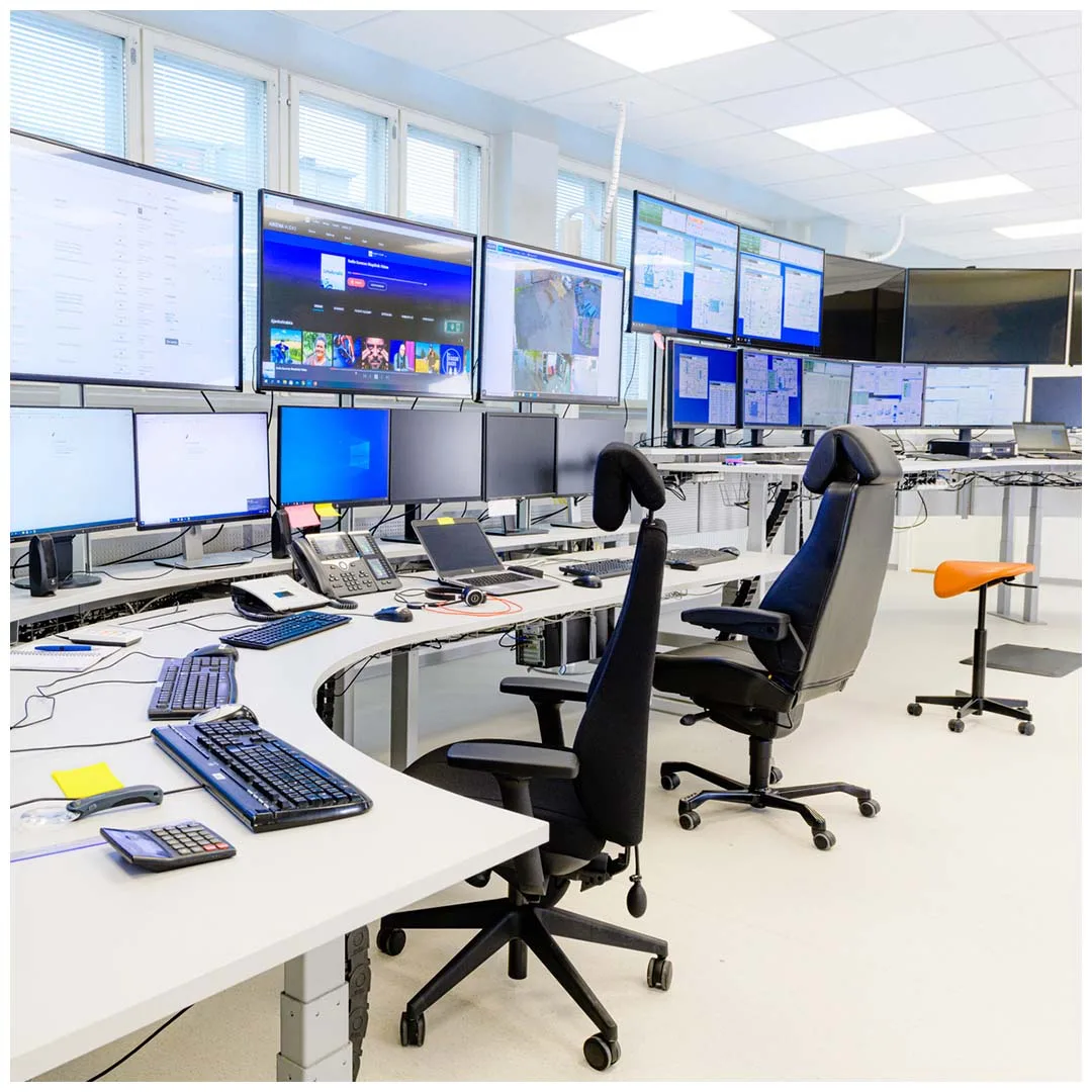 Arcus 450 Стол для диспетчерской — 6