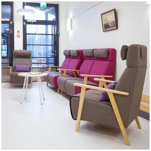 Combi Трехместный диван с задним экраном — 9