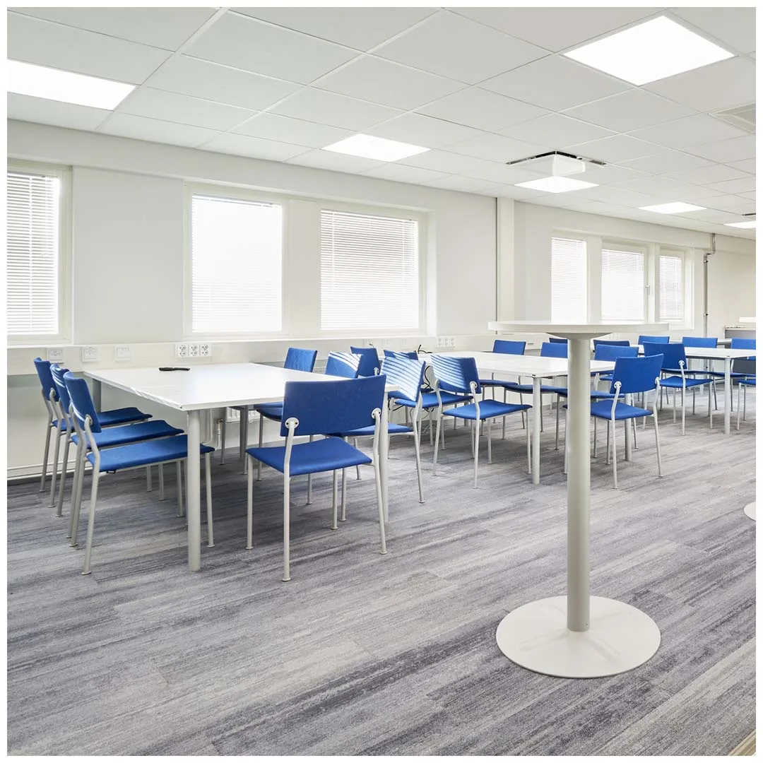 Matrix I Стол — 6