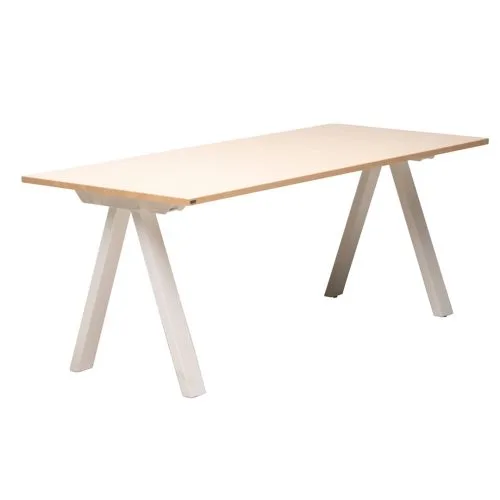 Matrix J Стол — 9