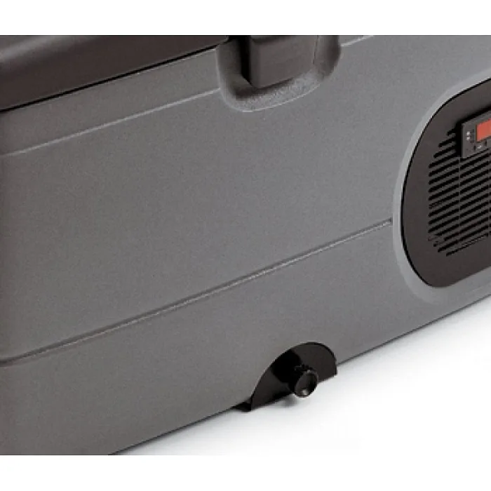 Автохолодильник компрессорный Indel B TB42A — 6