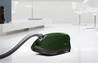 Пылесос Miele SGMA3 Complete C3 Comfort изумрудный