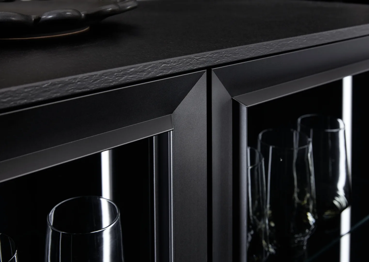 Titan Perlmutt - Tavola Eiche Barolo — 6